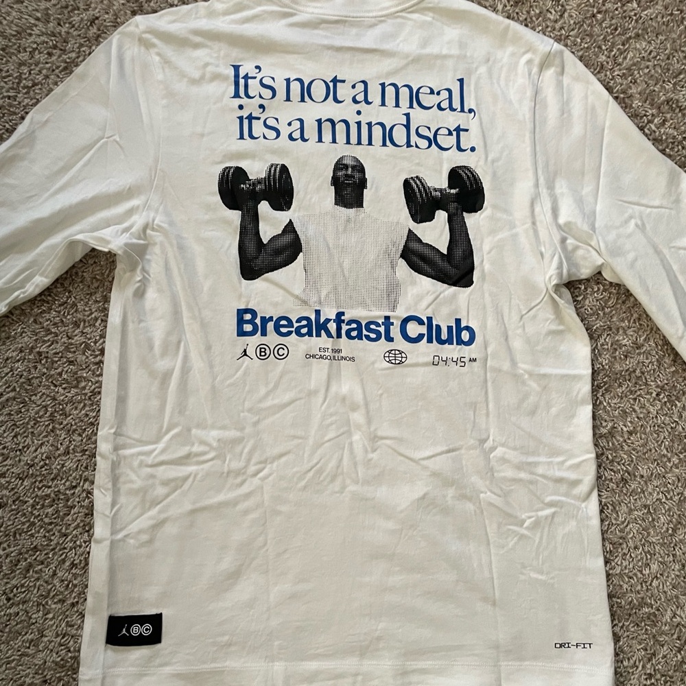 Nike Air Jordan White Long Sleeve Breakfast Club Tee size Large